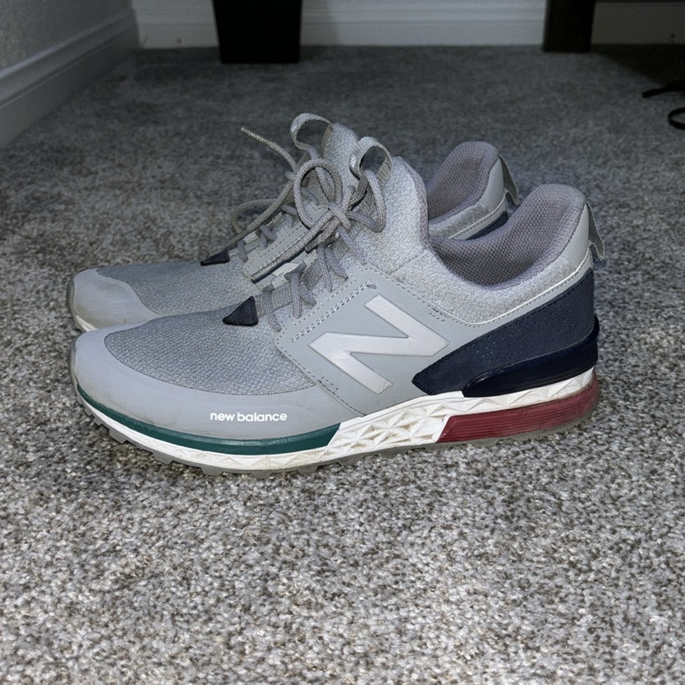 New Balance - Picture 4 of 7
